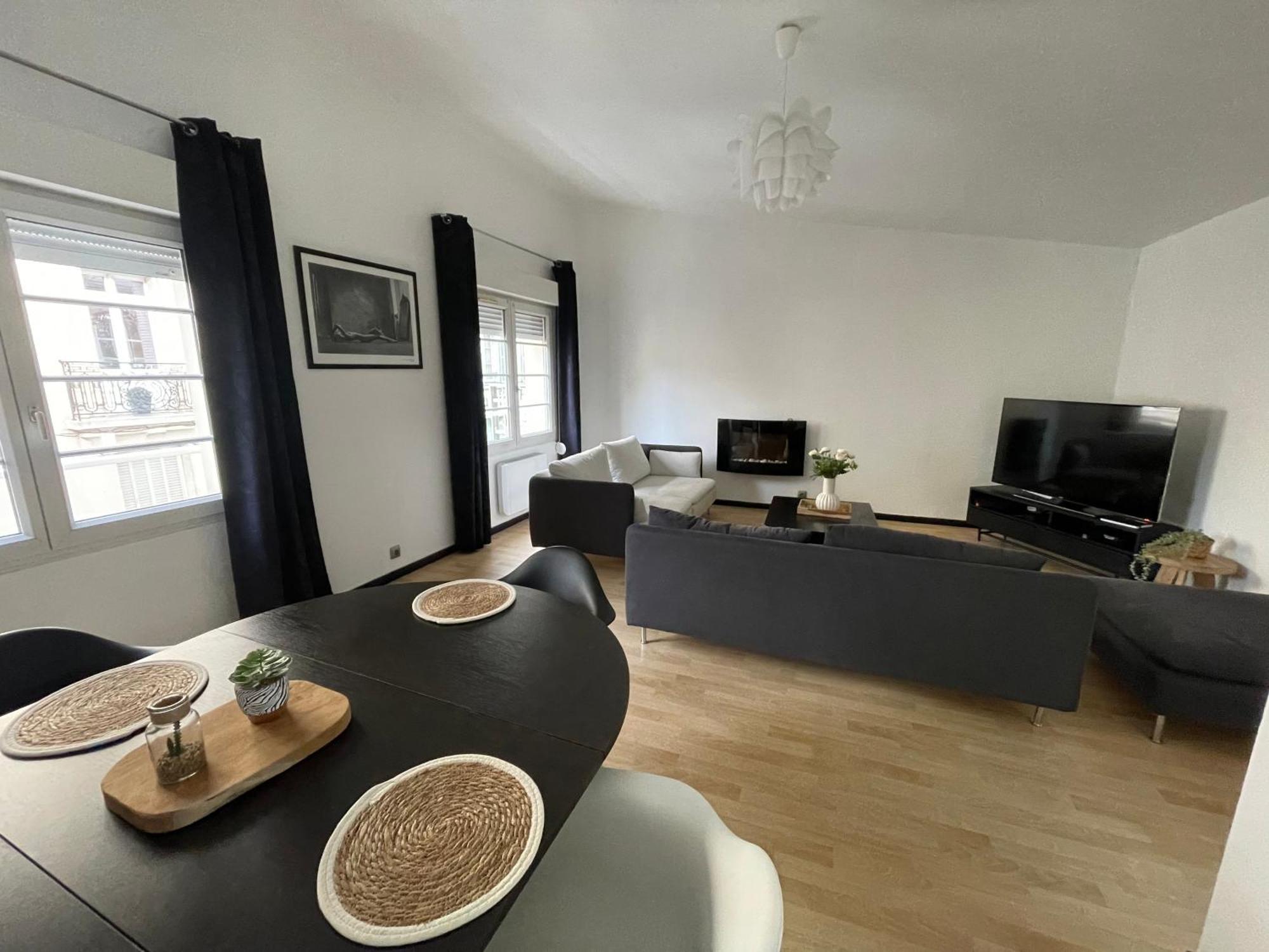Le Nid De Sacha Apartment Epernay Exterior photo